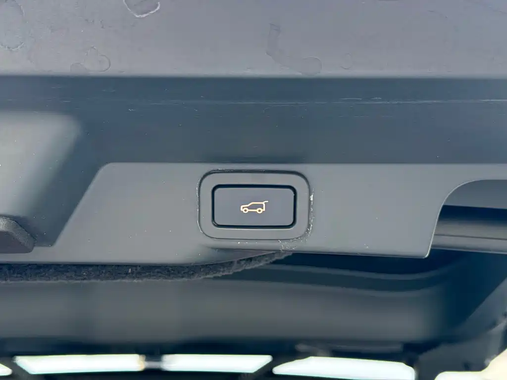 Land Rover Sport 2018 — фото 11