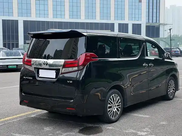 Toyota Alphard 2018