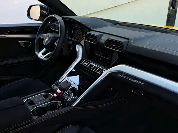 Lamborghini Urus 2019
