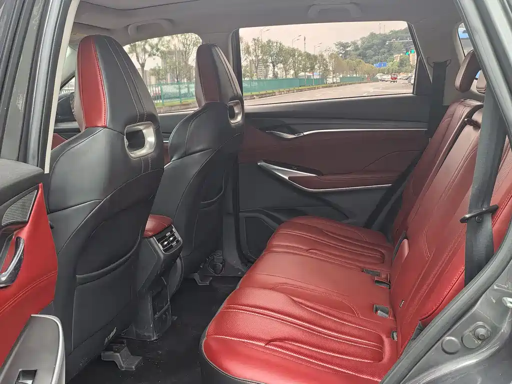 Changan CS75 PLUS 2021 — фото 13