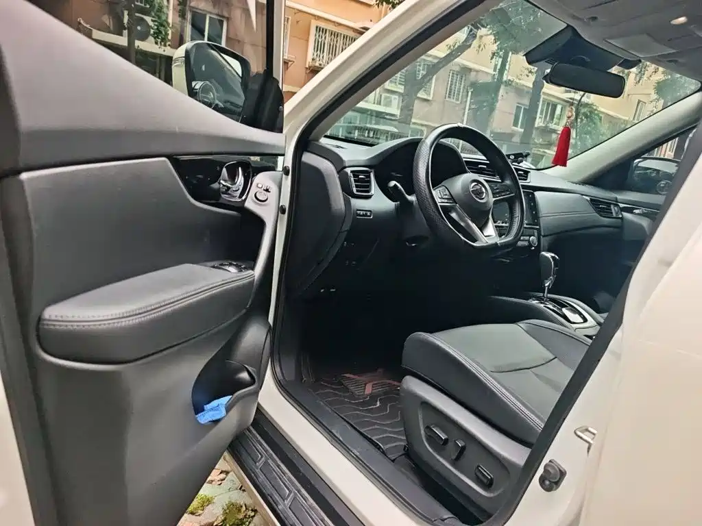Nissan X-Trail 2023 — фото 14