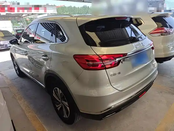 Hongqi HS5 2019