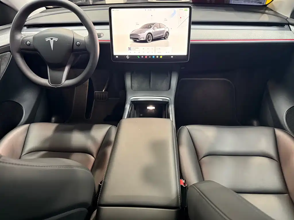 Tesla Model Y 2024 — фото 16