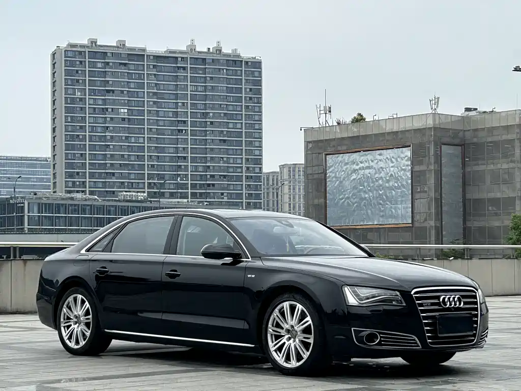 Audi A8 2013 — фото 3
