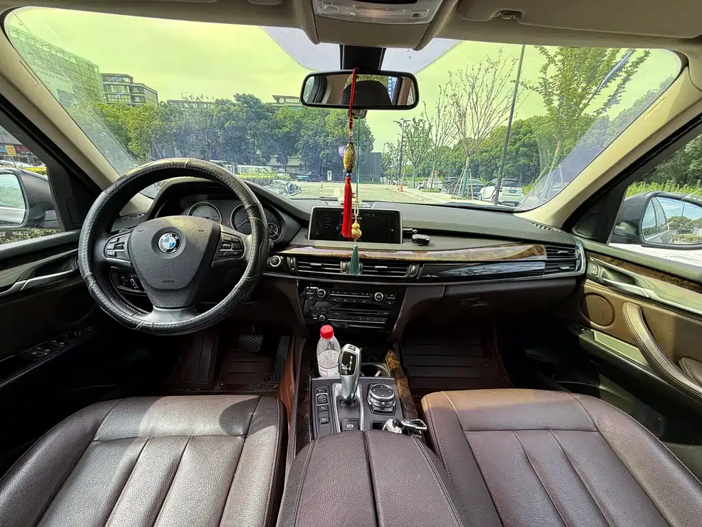 BMW X5 2016 — фото 10