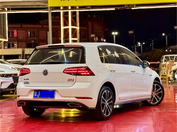Volkswagen Golf 2019
