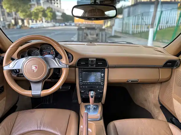 Porsche 911 2010
