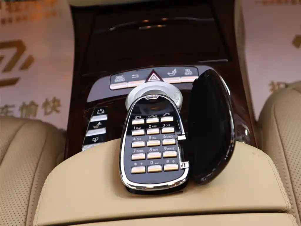 Mercedes-Benz S-Class 2010 — фото 24