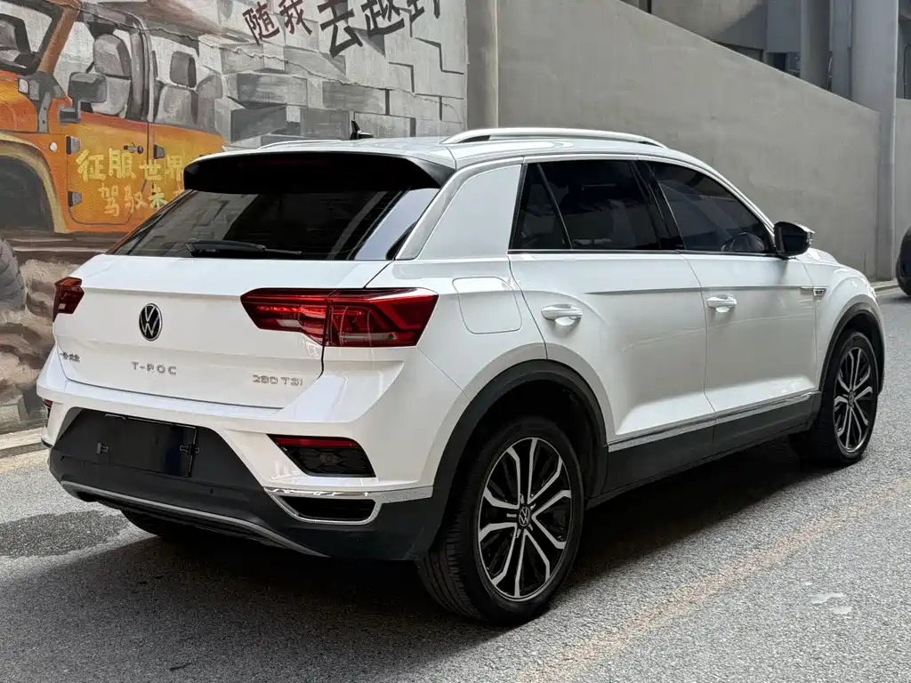 Volkswagen T-Roc 2022 — фото 4