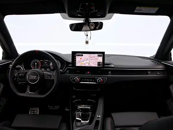 Audi A4L 2025