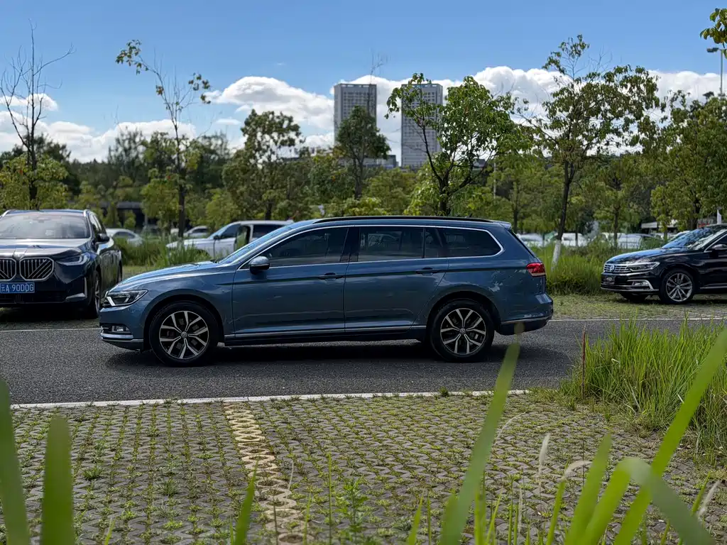 Volkswagen Viloran 2018 — фото 13