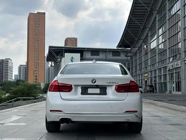 BMW 3 Series 2019