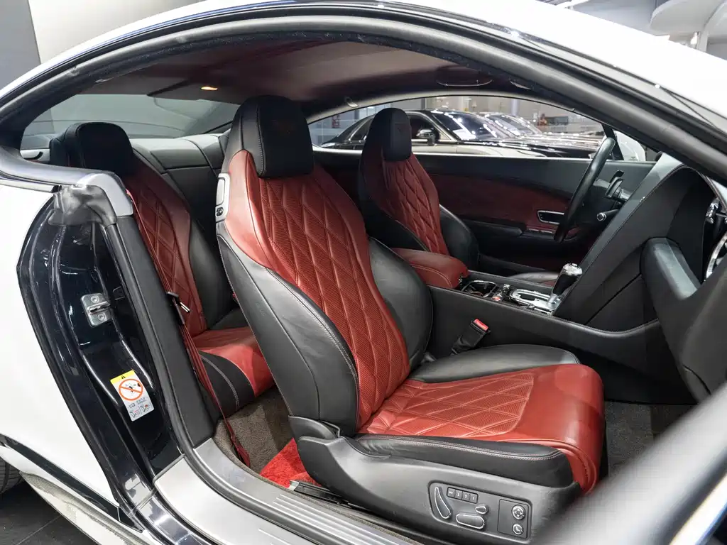 Bentley Continental 2014 — фото 7