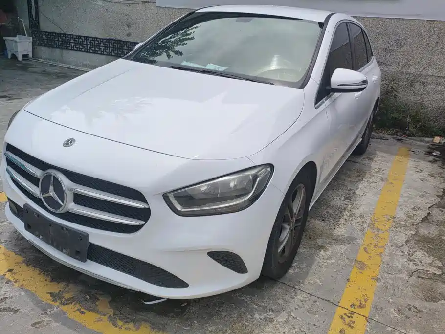 Mercedes-Benz B-Class 2020