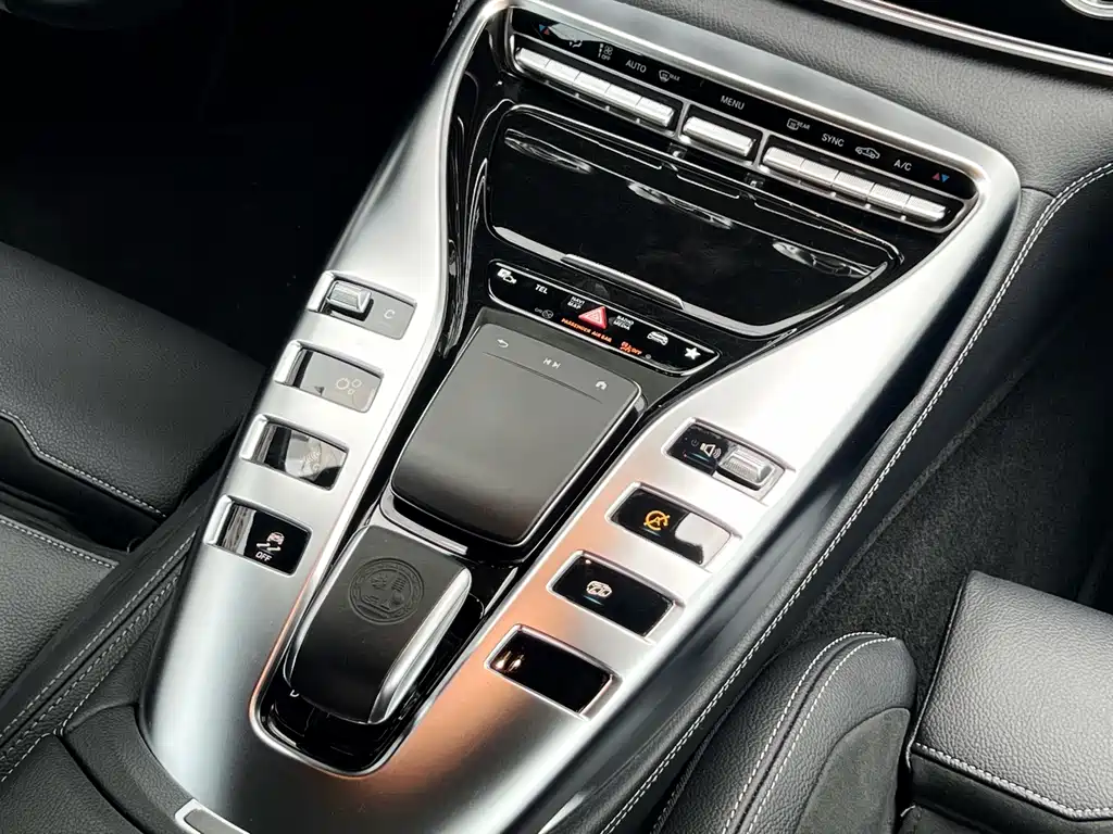 Mercedes-Benz AMG GT 2021 — фото 21