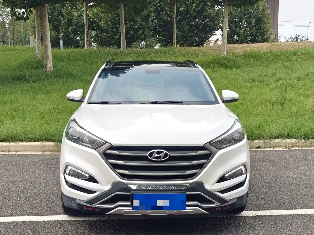 Hyundai Tucson 2016 — фото 2