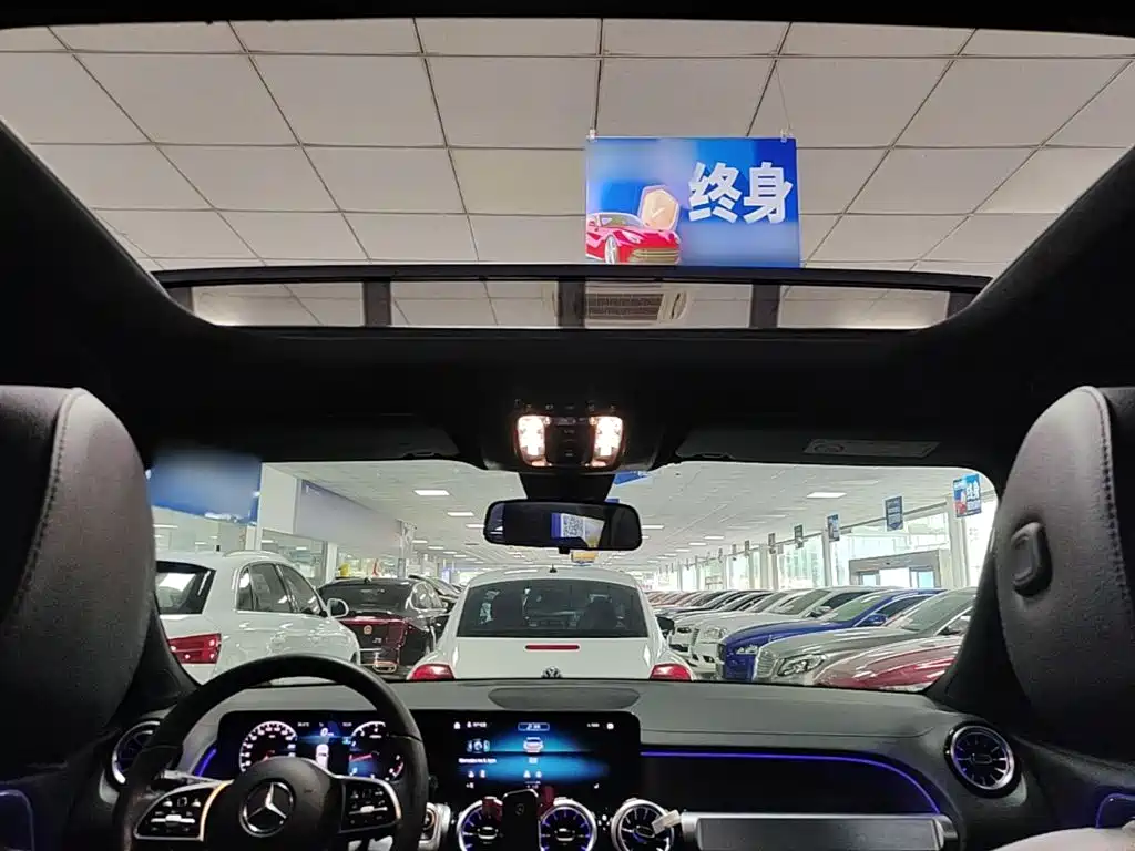 Mercedes-Benz GLB 2021 — фото 18