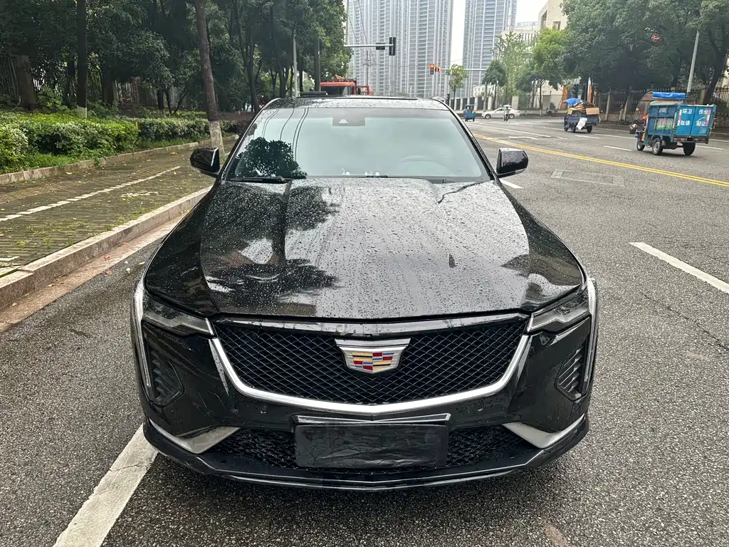 Cadillac CT4 2023 — фото 2