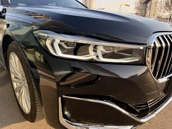 BMW 7 Series 2021
