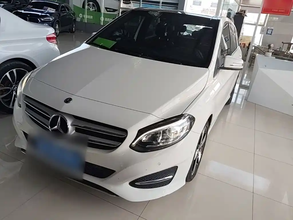 Mercedes-Benz B-Class 2017 — фото 2