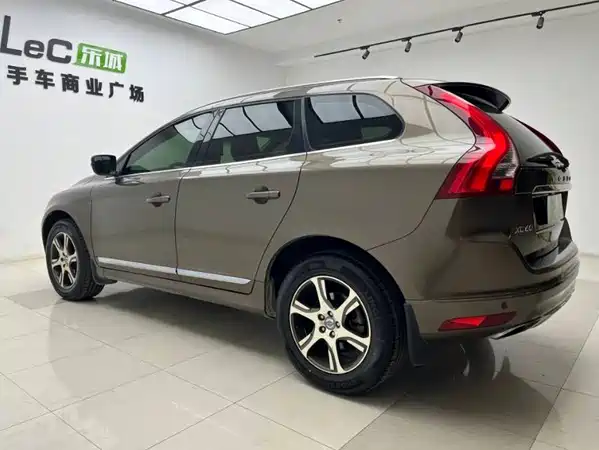 Volvo XC60 2015