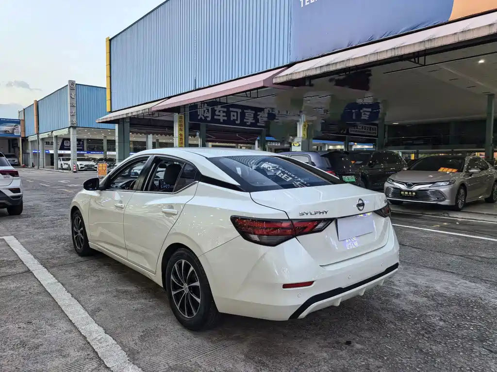 Nissan Sylphy 2021 — фото 11