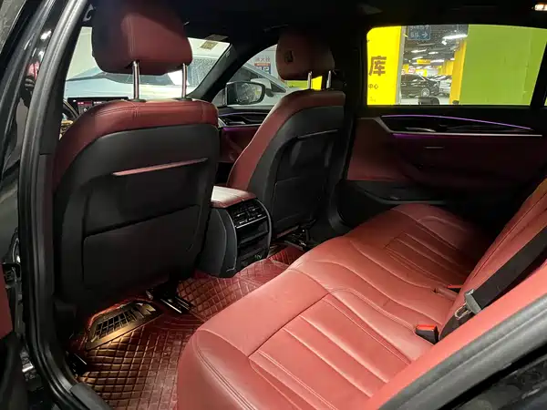 BMW 5 Series 2019