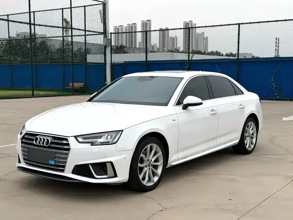 Audi A4L 2019