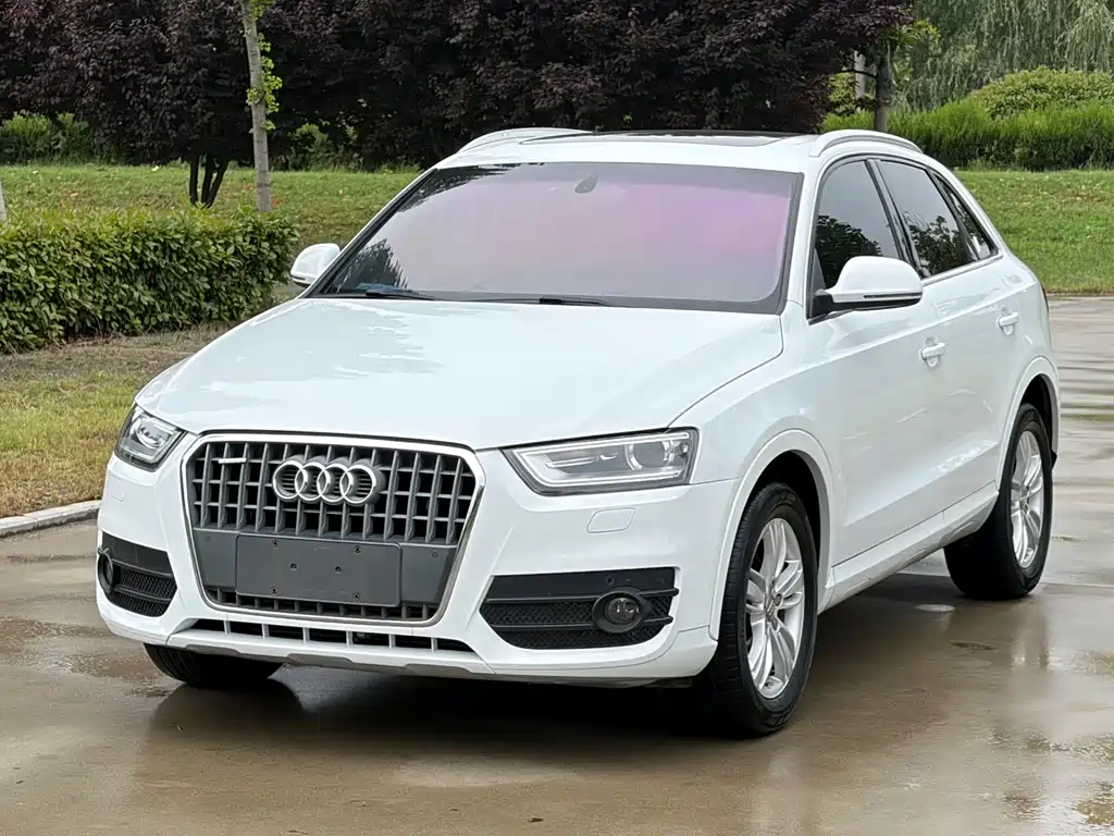 Audi Q3 2016 — фото 1