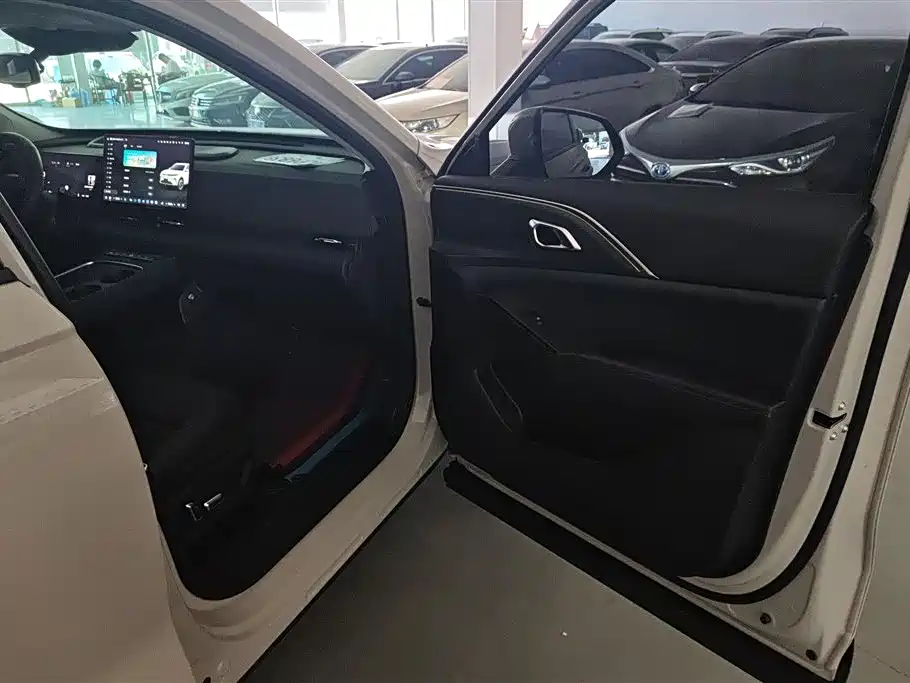 Haval Xiaolong MAX 2025 — фото 7