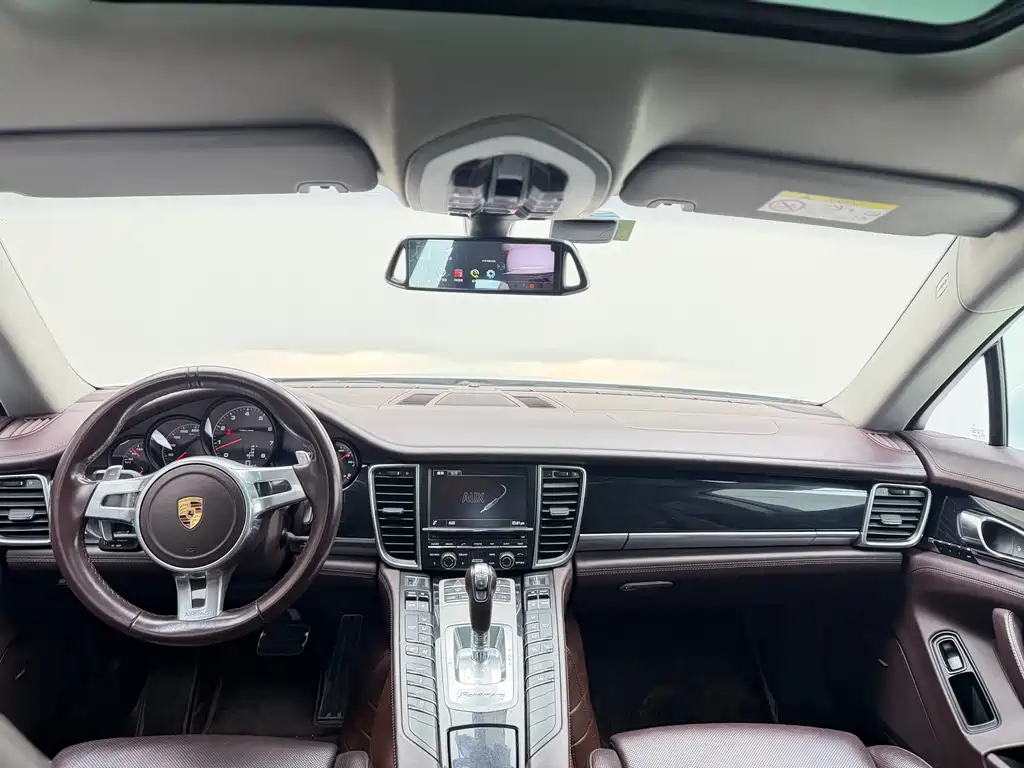 Porsche Panamera 2016 — фото 12