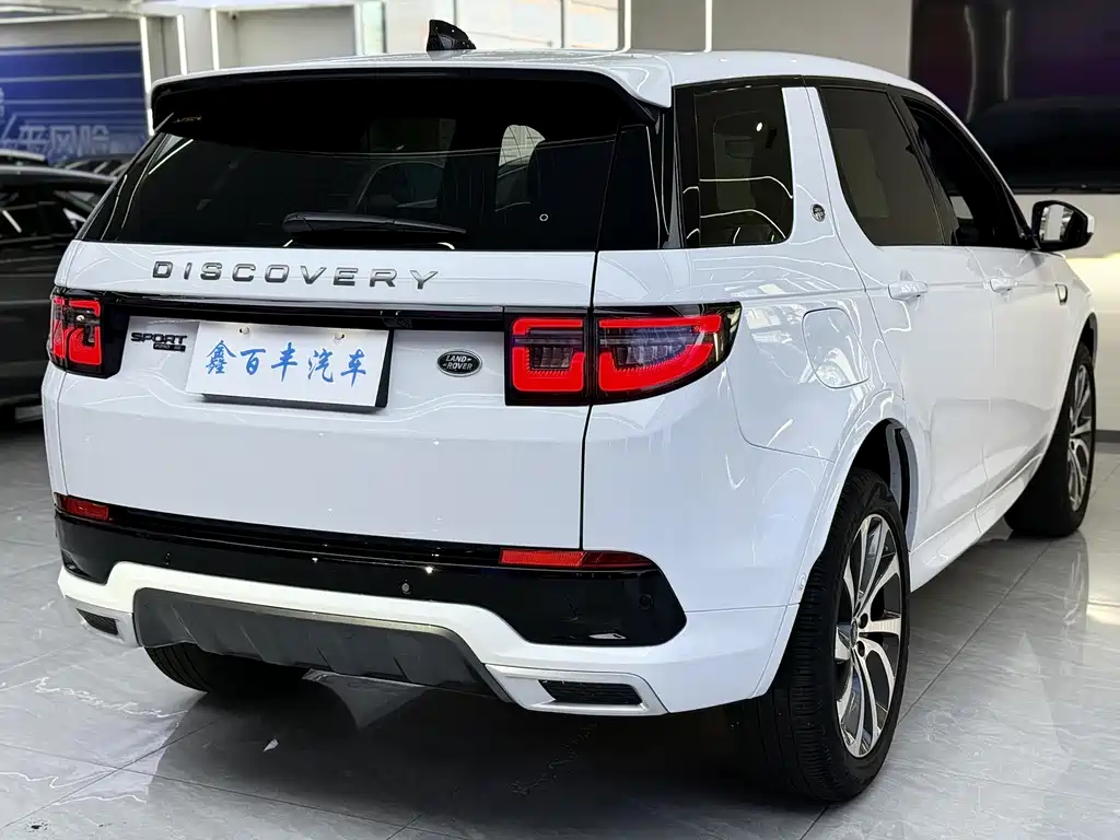 Land Rover Discovery Sport 2021 — фото 8