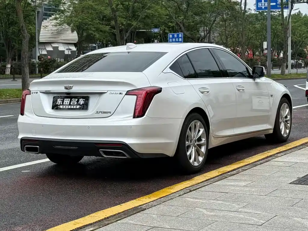 Cadillac CT5 2023 — фото 15