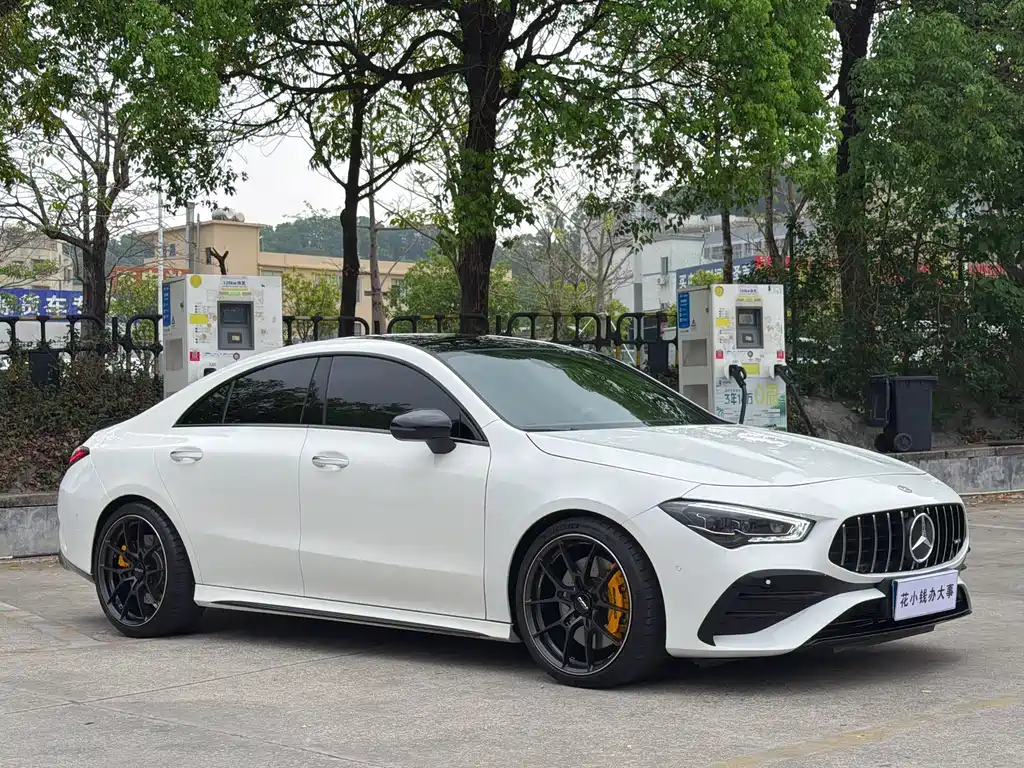 Mercedes-Benz CLA AMG 2024 — фото 3