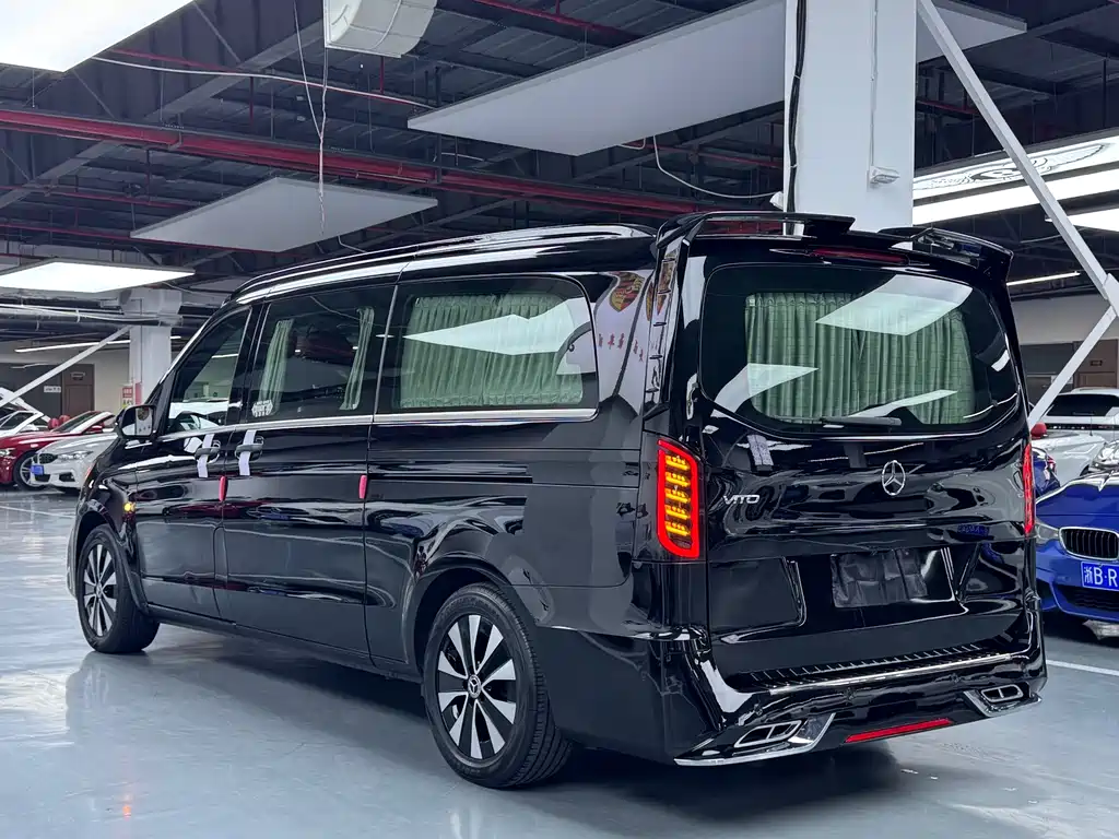 Mercedes-Benz Vito 2021 — фото 21