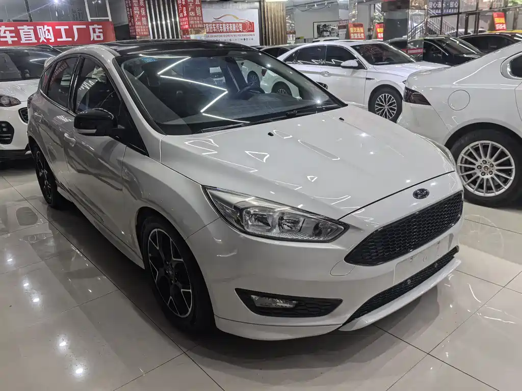 Ford Focus 2017 — фото 3