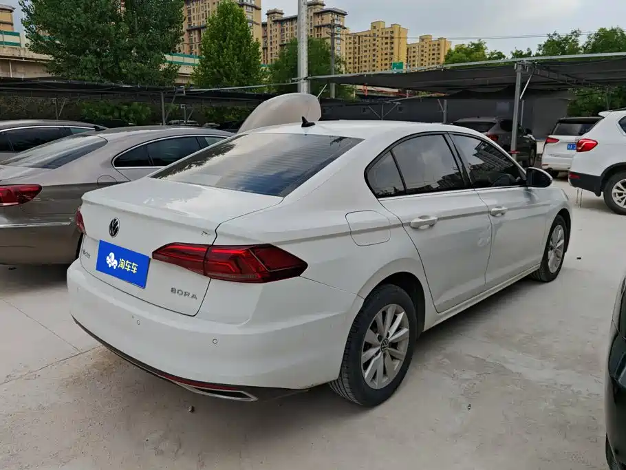 Volkswagen Bora 2021