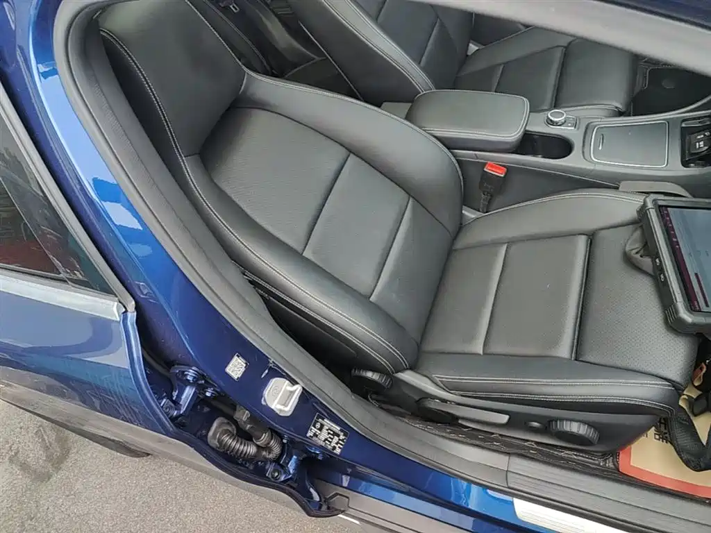 Mercedes-Benz GLA 2018 — фото 25