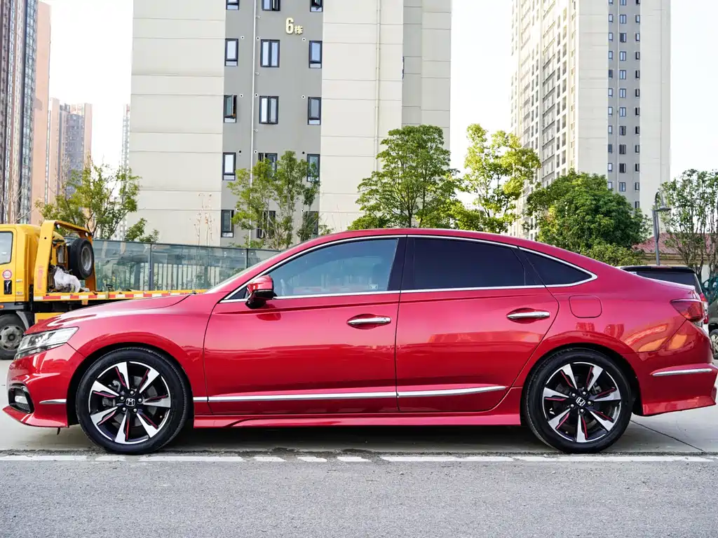 Honda Spirior 2015 — фото 3