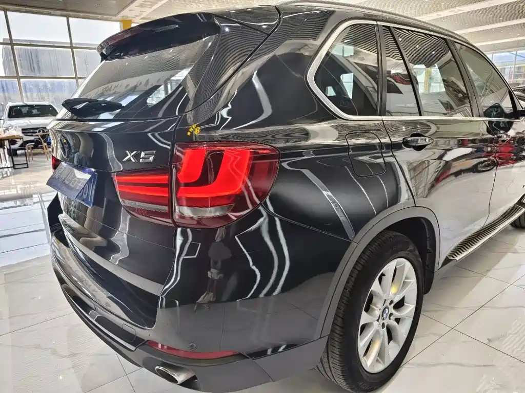 BMW X5 2014 — фото 14