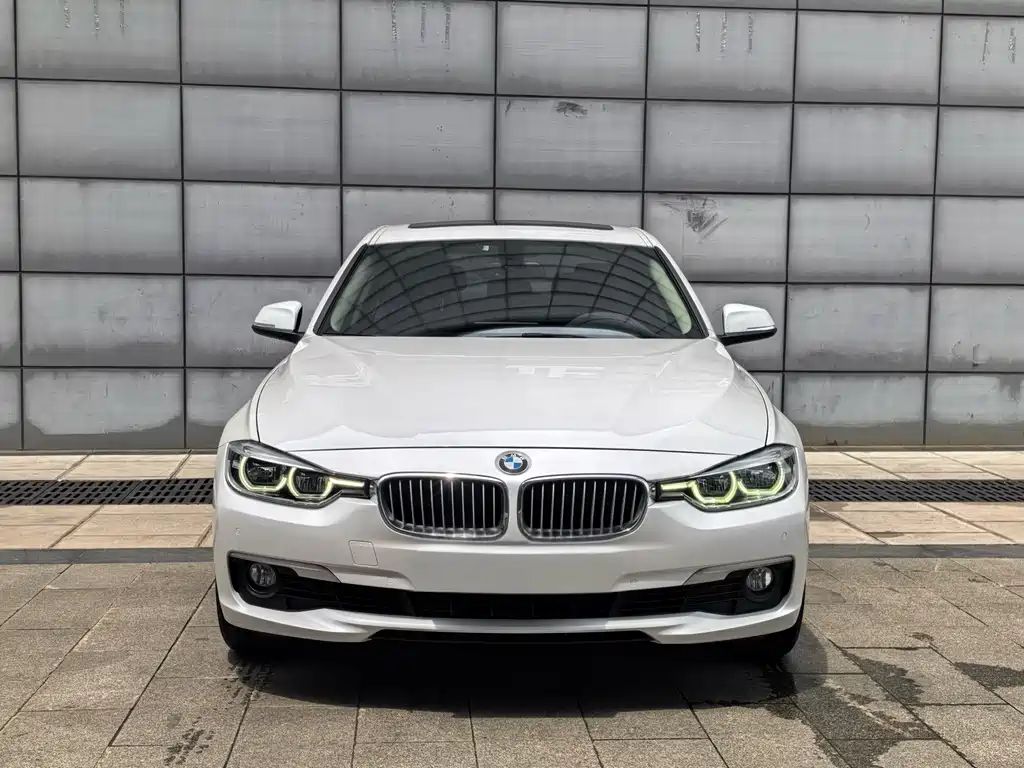 BMW 3 Series 2019 — фото 2