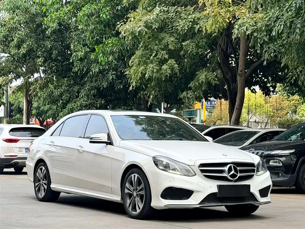 Mercedes-Benz E-Class 2014 — фото 3