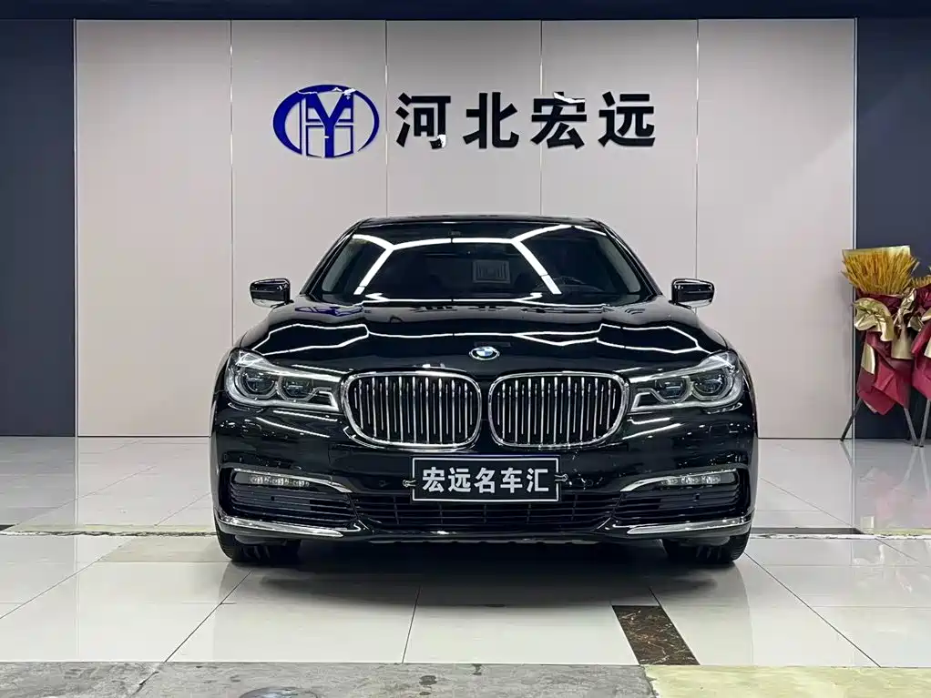 BMW 7 Series 2016 — фото 2