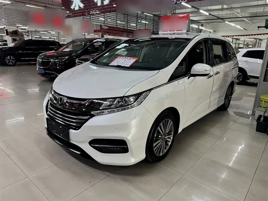 Honda Odyssey 2019 — фото 1