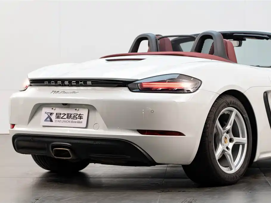 Porsche 718 2024 — фото 7
