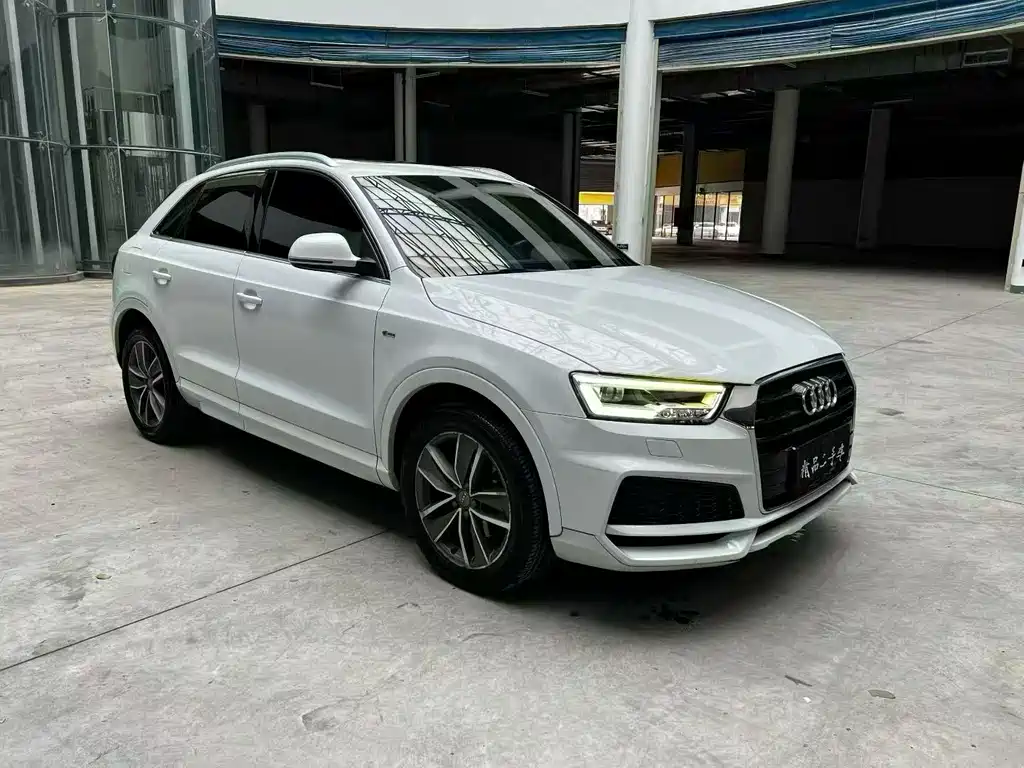 Audi Q3 2019 — фото 3