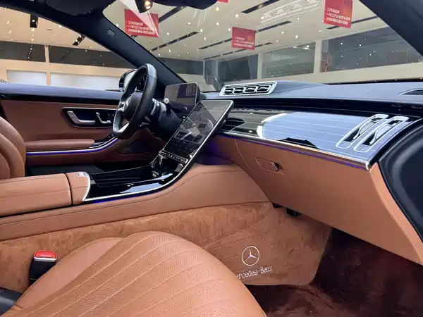 Mercedes-Benz S-Class 2023