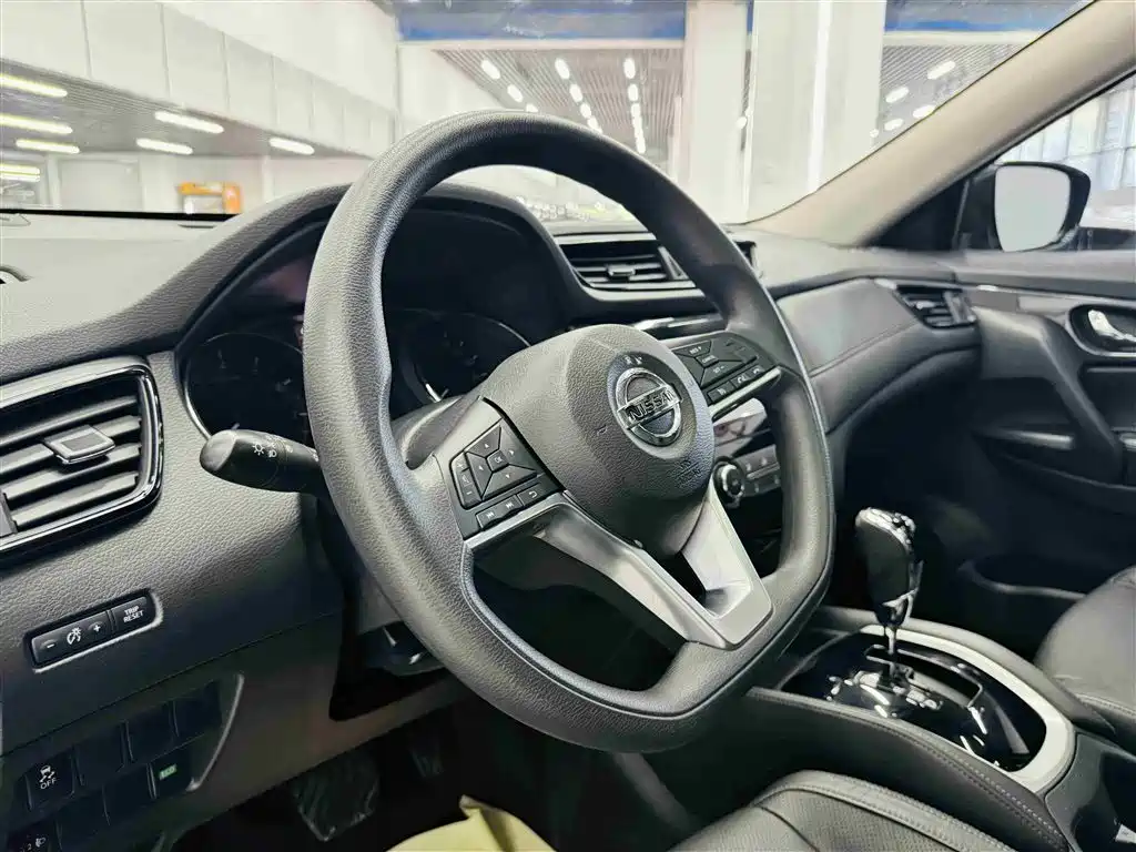 Nissan X-Trail 2017 — фото 13