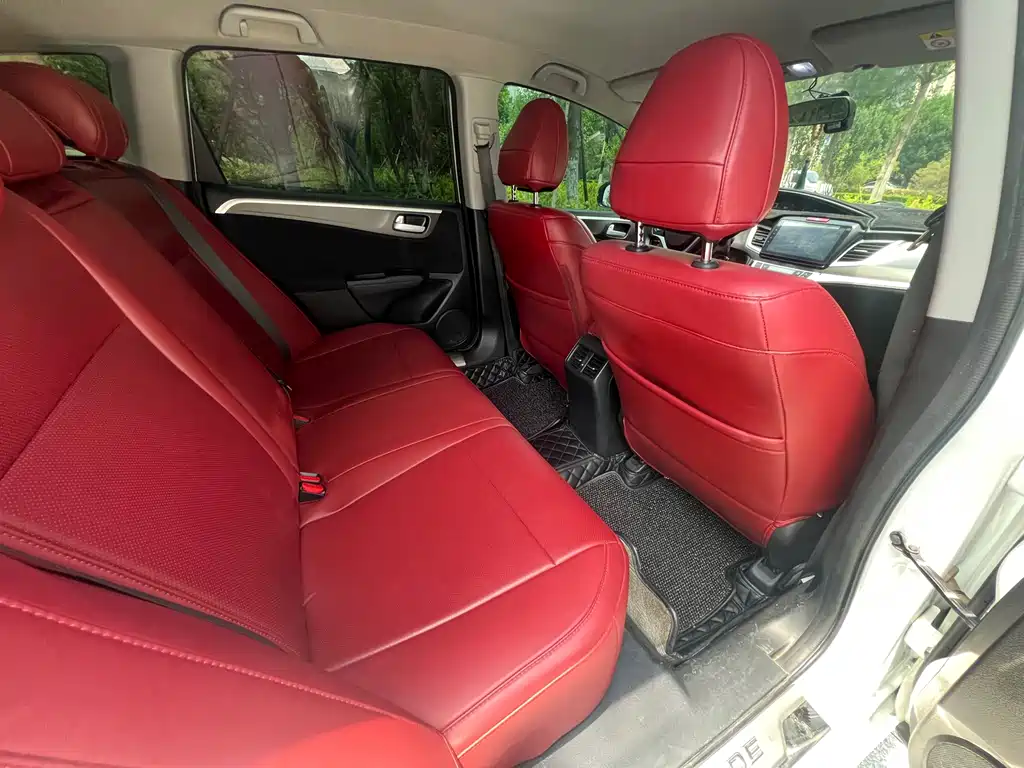 Honda Jade 2017 — фото 10