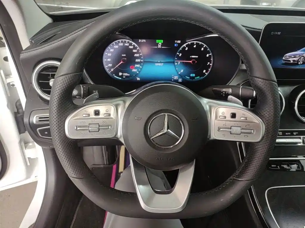 Mercedes-Benz C-Class 2020 — фото 11